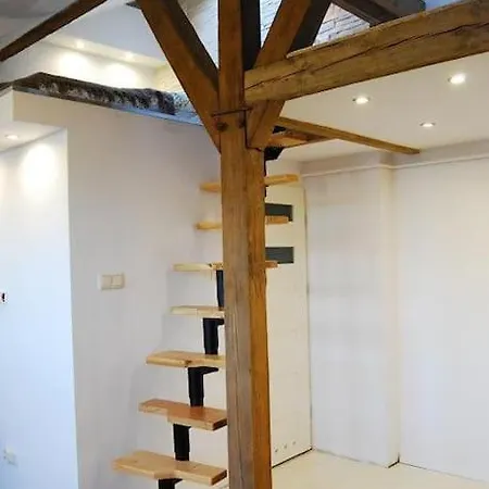 아파트 Sielce Chelmska 바르샤바